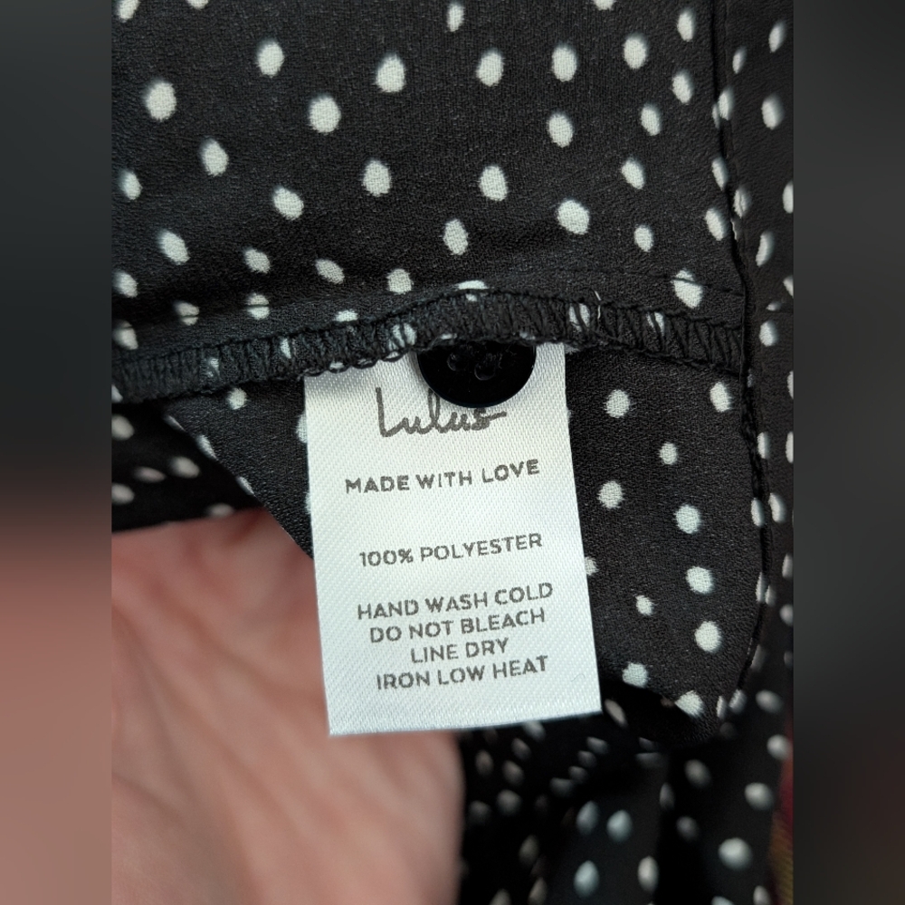 LULU’S Good Luck Charm Black Polka Dot Short Sleeve Button-Up Top, Small - Picture 7 of 8
